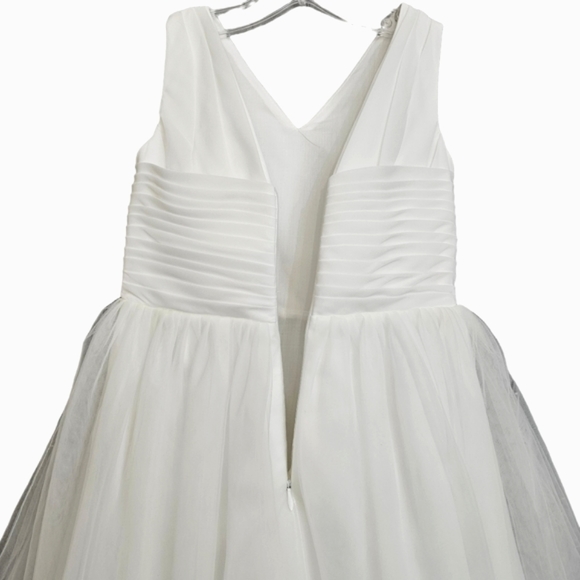 Nwot Girls Treasure White Chiffon/Tulle Full Skirt Sleeveless Flower Girl Gown - Picture 13 of 16